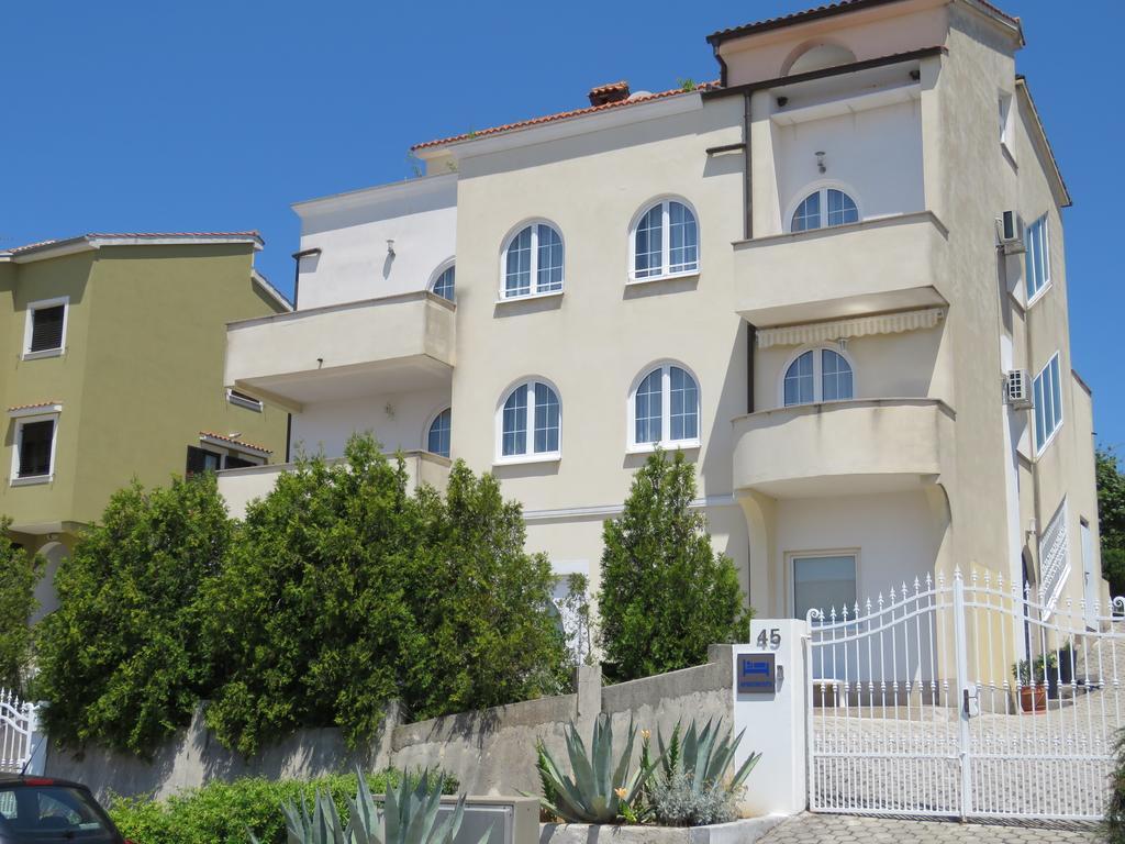 Apartments Villa Urbajs Vrsar Luaran gambar